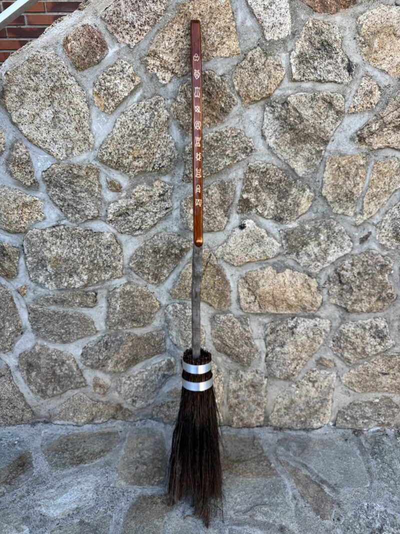 Comprar escoba saeta de fuego harry potter replica