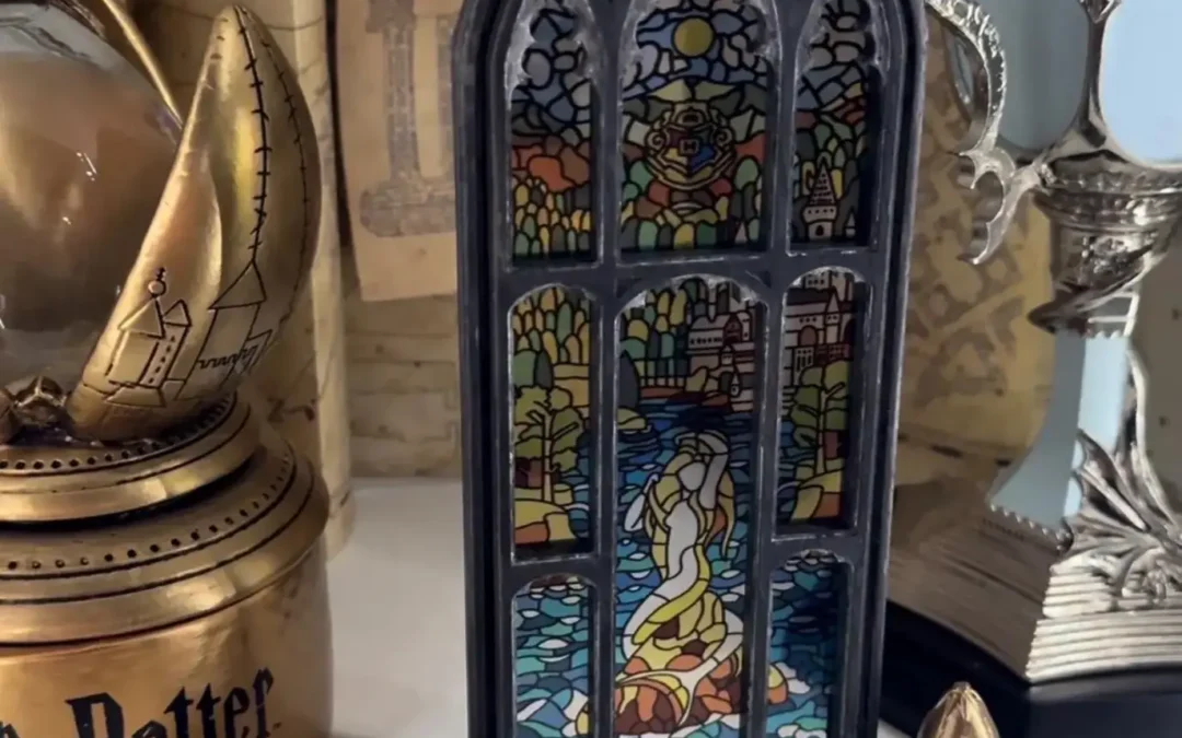 Vidriera de la Sirena con Huevo Dorado: Historia, Secretos y Cómo Coleccionarla